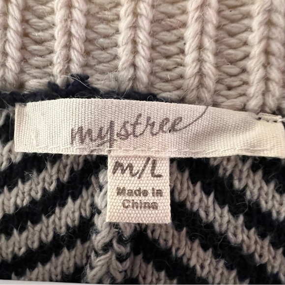 ANTHROPOLOGIE WOOL PONCHO SWEATER - Picture 10 of 10